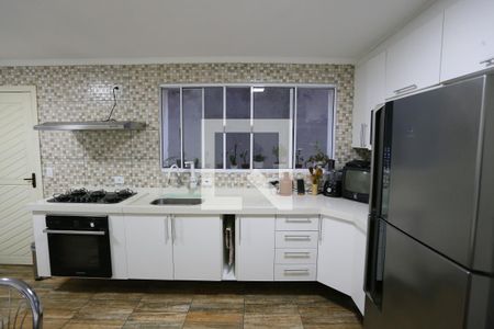 Casa à venda com 200m², 4 quartos e 2 vagasCozinha