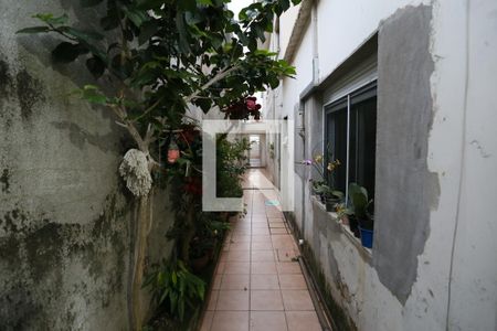 Casa à venda com 200m², 4 quartos e 2 vagasCorredor