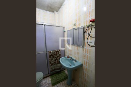 Casa à venda com 200m², 4 quartos e 2 vagasBanheiro 2