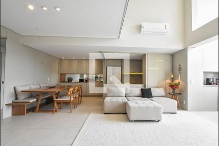 Sala de apartamento à venda com 3 quartos, 146m² em Vila Cordeiro, São Paulo