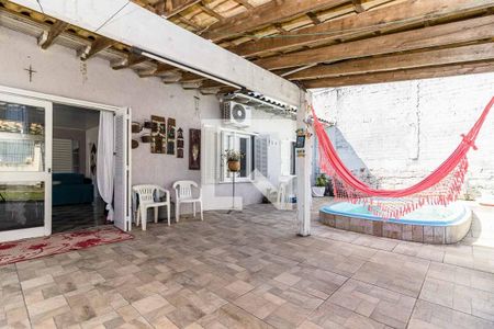 Casa à venda com 80m², 1 quarto e 4 vagasvaranda