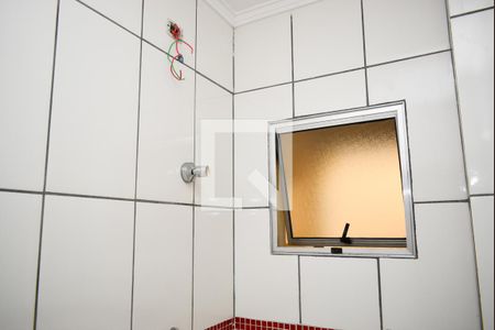 Banheiro de apartamento para alugar com 1 quarto, 38m² em Tucuruvi, São Paulo