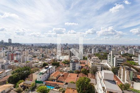 Vista da Suíte de apartamento para alugar com 3 quartos, 100m² em Santo Antônio, Belo Horizonte