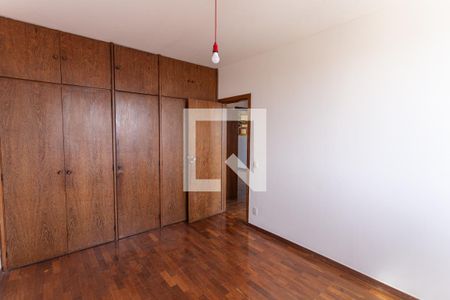 Suíte de apartamento para alugar com 3 quartos, 100m² em Santo Antônio, Belo Horizonte