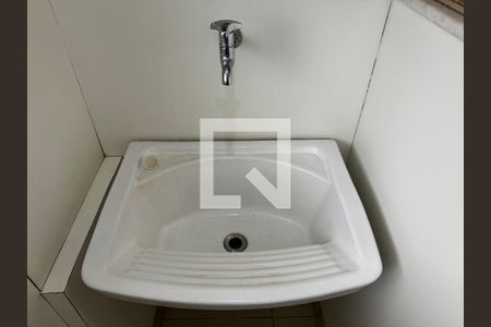 Apartamento para alugar com 78m², 2 quartos e 2 vagas Apartamento para alugar com 78m², 2 quartos e 2 vagasCozinha e Área de Serviço