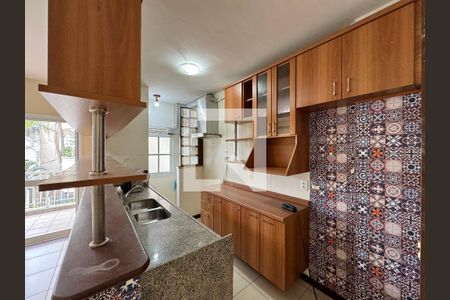 Apartamento para alugar com 78m², 2 quartos e 2 vagas Apartamento para alugar com 78m², 2 quartos e 2 vagasCozinha e Área de Serviço