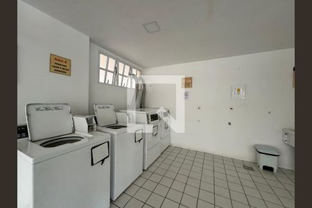 Apartamento para alugar com 78m², 2 quartos e 2 vagas Apartamento para alugar com 78m², 2 quartos e 2 vagasÁrea comum - Lavanderia
