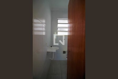 Banheiro de apartamento para alugar com 1 quarto, 32m² em Pilares, Rio de Janeiro