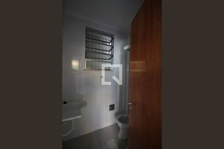 Banheiro de apartamento para alugar com 1 quarto, 32m² em Pilares, Rio de Janeiro