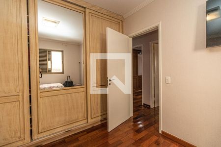 Apartamento à venda com 175m², 4 quartos e 4 vagasSuíte 2