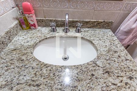 Apartamento à venda com 175m², 4 quartos e 4 vagasBanheiro da Suíte 2