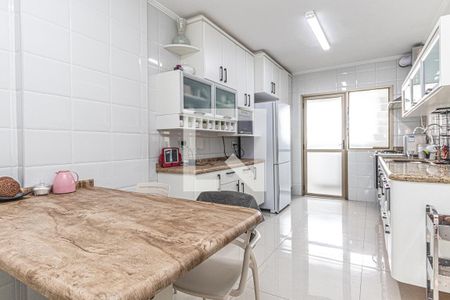 Apartamento à venda com 175m², 4 quartos e 4 vagasCozinha