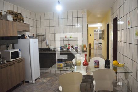 Casa para alugar com 140m², 2 quartos e 2 vagas Casa para alugar com 140m², 2 quartos e 2 vagasCozinha