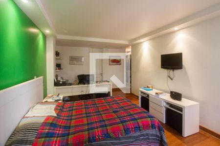 Casa à venda com 850m², 4 quartos e 3 vagasSuíte 2