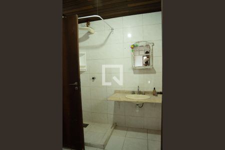 Casa para alugar com 230m², 3 quartos e 1 vagaBanheiro