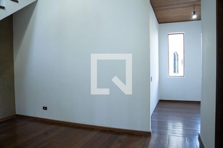 Casa para alugar com 230m², 3 quartos e 1 vagaSala