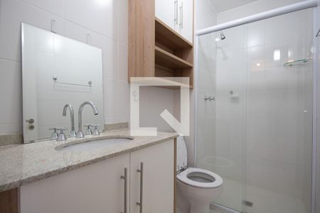 Banheiro de apartamento à venda com 1 quarto, 41m² em Umuarama, Osasco