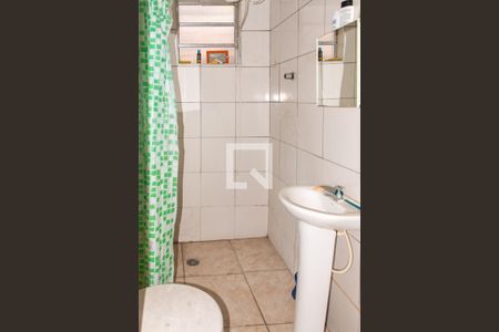Banheiro de casa à venda com 1 quarto, 125m² em Jardim Valeria, Guarulhos