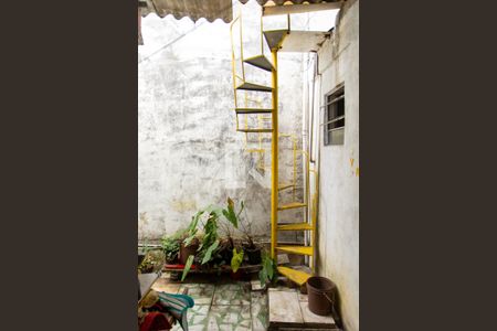 Escada de casa à venda com 1 quarto, 125m² em Jardim Valeria, Guarulhos