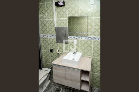 Banheiro de casa de condomínio para alugar com 1 quarto, 60m² em Engenho de Dentro, Rio de Janeiro