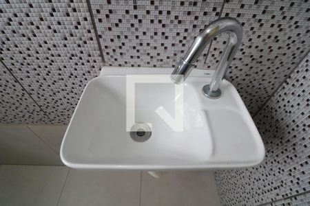 Casa à venda com 243m², 3 quartos e 2 vagasBanheiro Social -pia