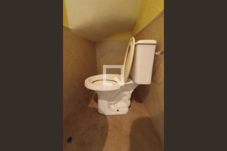 Casa para alugar com 128m², 4 quartos e 2 vagas Casa para alugar com 128m², 4 quartos e 2 vagasBanheiro 3 - Lavabo