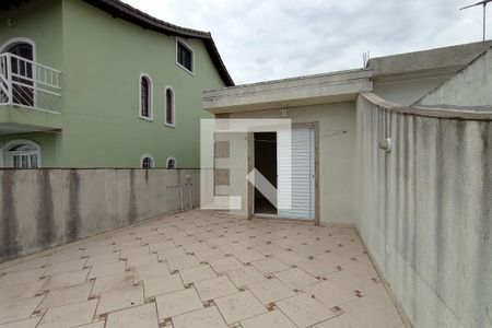 Casa para alugar com 128m², 4 quartos e 2 vagas Casa para alugar com 128m², 4 quartos e 2 vagasVaranda