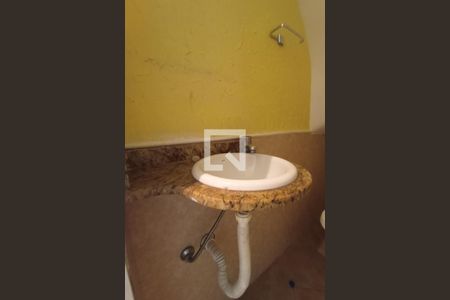 Casa para alugar com 128m², 4 quartos e 2 vagas Casa para alugar com 128m², 4 quartos e 2 vagasBanheiro 3 - Lavabo