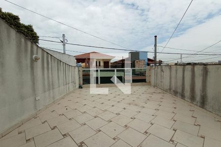 Casa para alugar com 128m², 4 quartos e 2 vagas Casa para alugar com 128m², 4 quartos e 2 vagasVaranda