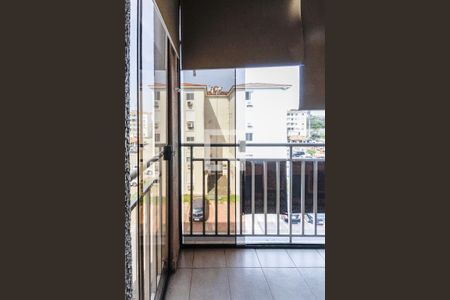 Apartamento para alugar com 67m², 3 quartos e 1 vagaSacada da sala