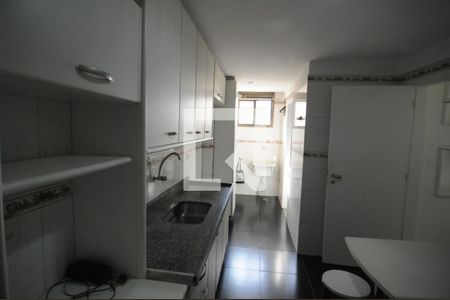 Apartamento para alugar com 118m², 3 quartos e 2 vagasCozinha - Armários