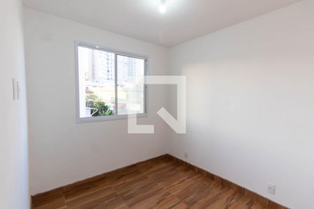 Quarto 2 de apartamento para alugar com 2 quartos, 42m² em Vila Penteado, São Paulo