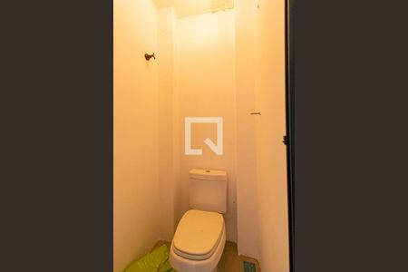 Apartamento à venda com 80m², 3 quartos e sem vagaBanheiro de Serviço