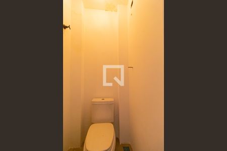 Apartamento à venda com 80m², 3 quartos e sem vagaBanheiro de Serviço