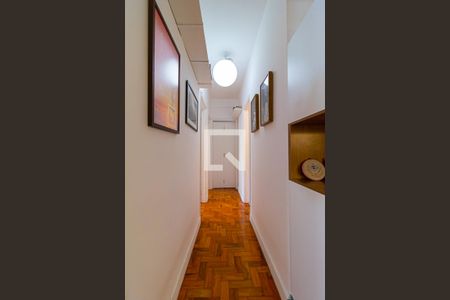 Corredor de apartamento à venda com 3 quartos, 80m² em Jardim Paulista, São Paulo