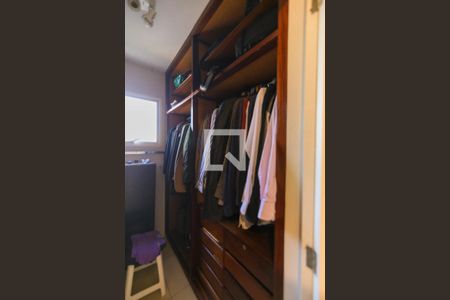 Apartamento para alugar com 320m², 3 quartos e 5 vagasCloset do quarto 3