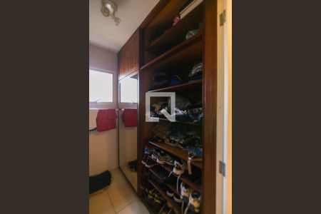 Apartamento para alugar com 320m², 3 quartos e 5 vagasCloset do quarto 3