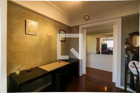 Apartamento para alugar com 320m², 3 quartos e 5 vagasHall