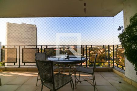 Apartamento para alugar com 320m², 3 quartos e 5 vagasVaranda da Sala