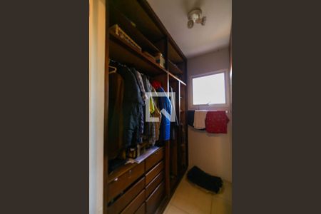 Apartamento para alugar com 320m², 3 quartos e 5 vagasCloset do quarto 3