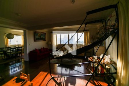 Sala de apartamento para alugar com 3 quartos, 320m² em Fazenda Morumbi, São Paulo