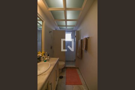 Apartamento para alugar com 320m², 3 quartos e 5 vagasBanheiro da Suíte 2