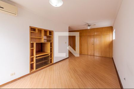 Apartamento à venda com 450m², 5 quartos e 3 vagasSuíte 1