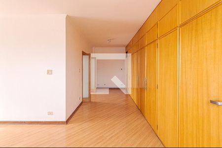 Apartamento à venda com 450m², 5 quartos e 3 vagasSuíte 1
