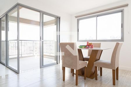 Sala de apartamento à venda com 2 quartos, 67m² em Consolação, São Paulo