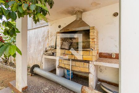 Casa para alugar com 250m², 2 quartos e 10 vagasQuintal e Jardim Fundos