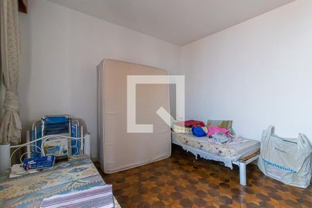 Casa para alugar com 250m², 2 quartos e 10 vagasQuarto