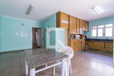 Casa para alugar com 250m², 2 quartos e 10 vagasCozinha