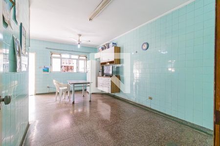 Casa para alugar com 250m², 2 quartos e 10 vagasCozinha