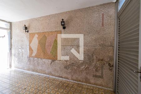 Casa para alugar com 250m², 2 quartos e 10 vagasQuintal e Jardim Frente